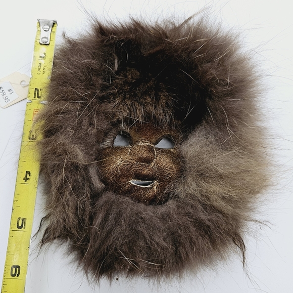 HANDMADE | Alaska Alaskan Artisan seal skin mask - Picture 5 of 6